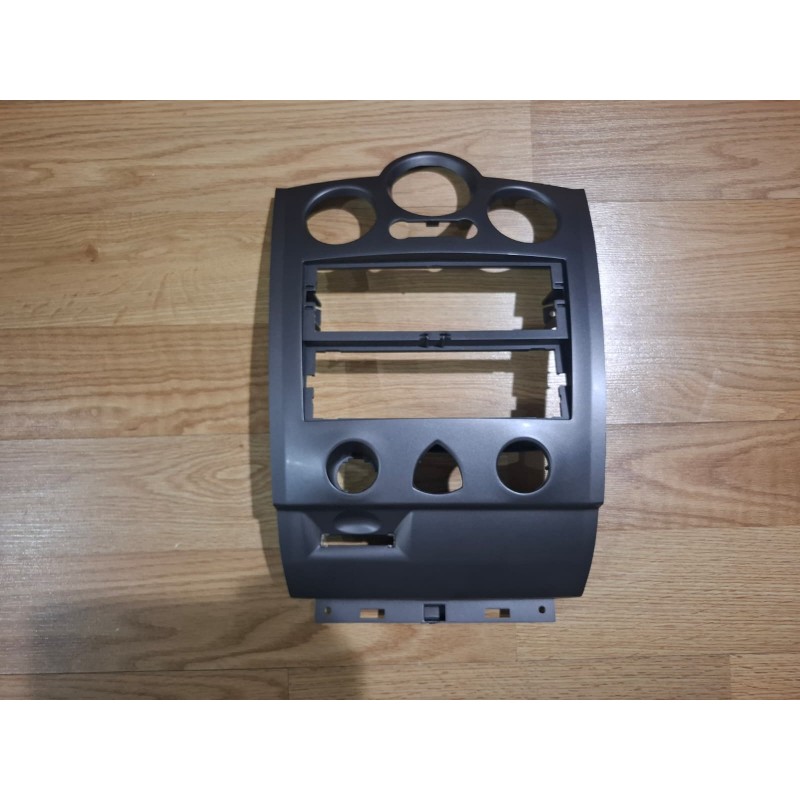 Renault Megane 2 Uyumlu Torpido Radyo Klima Çerçevesi (ANALOG) Füme