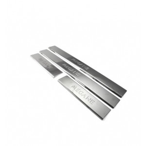 Renault Megane Krom Kapı Eşiği MEGANE Yazısı